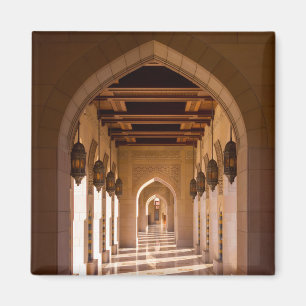 Imã Grande Mesquita de Sultão Qaboos em Muscat, Omã