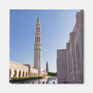 Imã Grande Mesquita de Sultão Qaboos em Muscat, Omã