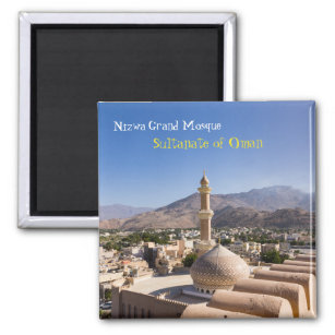 Imã Grande mesquita e minarete em Nizwa - Omã
