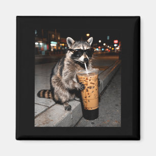 Imã Guaxinim bebendo café gelado meme engraçado de ani
