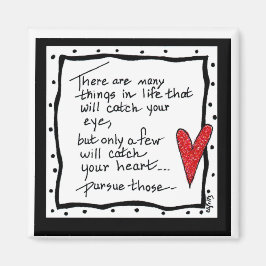 Imã Há muitas coisas para pegar seu texto visual dizen