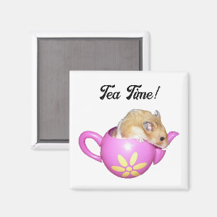 Imã Hamster bonito em chaleira rosa com foto de margar