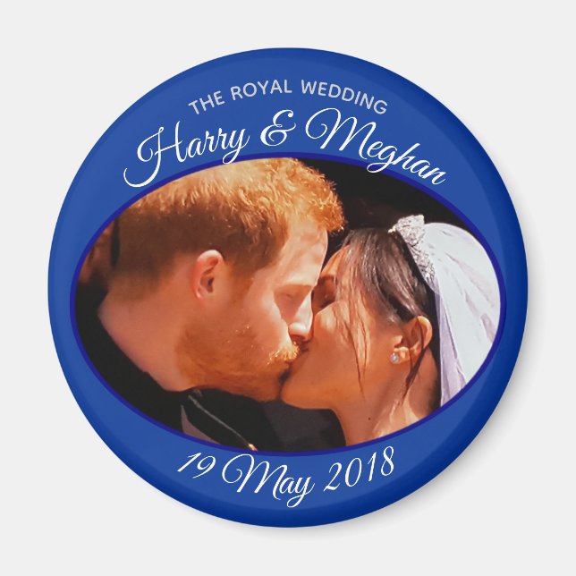 Imã Harry e Meghan beijam a foto do casamento real (Frente)