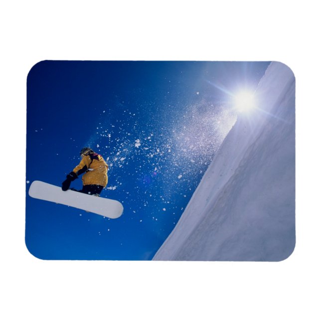 Ímã Homem voando pelo ar em uma snowboard com (Horizontal)