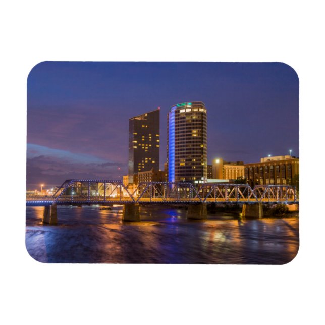 Ímã Horizonte ao anoitecer, no Grand River (Horizontal)