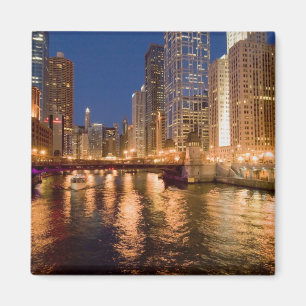Imã Horizonte de Chicago, Illinois, e Rio Chicago às 2