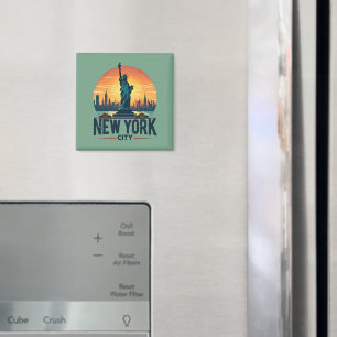 Imã Horizonte Retro da Cidade de Nova York com Estátua