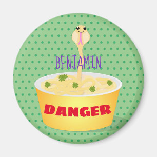 Imã Humor ilustrativo de cobra de desenho de macarrão