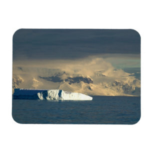 Ímã Iceberg no início da Passagem de Drake