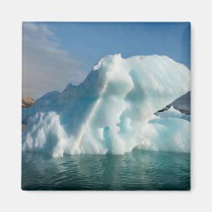Imã Icebergue na Baía de Palander, Noruega