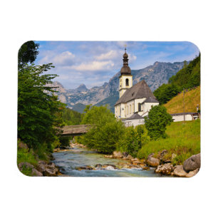 Ímã Igreja de montanha com paisagem