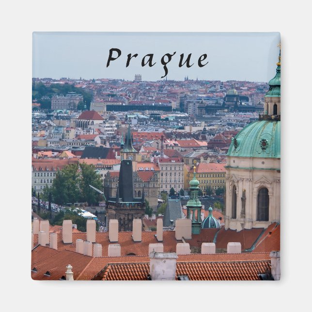 Imã igreja de São Nicolau e telhados de Praga (Frente)