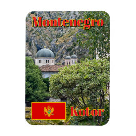 Ímã igrejas ortodoxas em Kotor, Montenegro viagem
