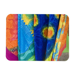 Ímã Ilhas Cook, Rarotonga. Roupa de Batik Punanga Nui