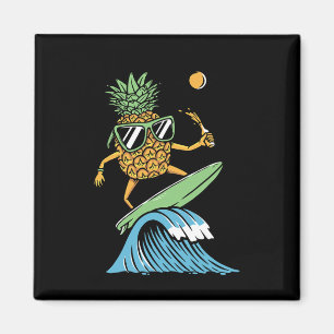 Imã Ilustração de Abacaxi Surfando