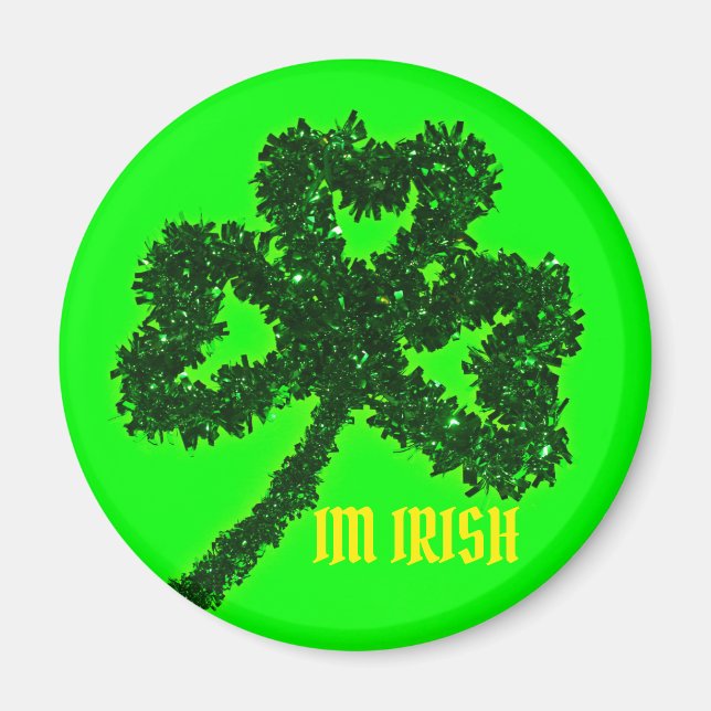 Imã IM IRISH com um botão verde redondo (Frente)