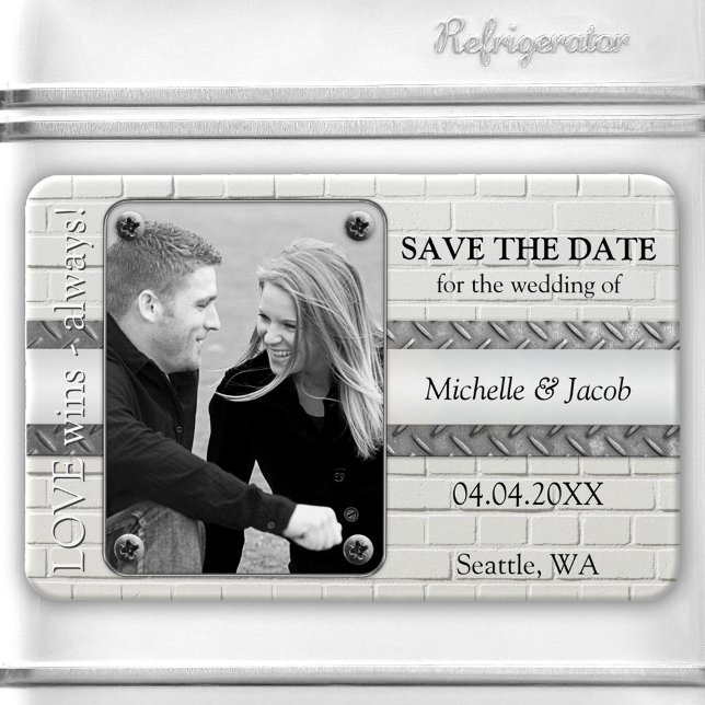Ímã Imã salve a data de Fotografias Industriais Silver (B&W Save the Date magnet with your own photo on an industrial design with white bricks and silver)