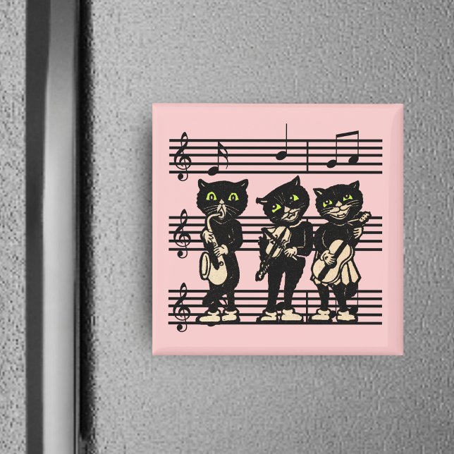 Imã Imagem de Gatos Negros Musicais (Three jazz musicians black cats green eyes on sheet music on pink square magnet.)