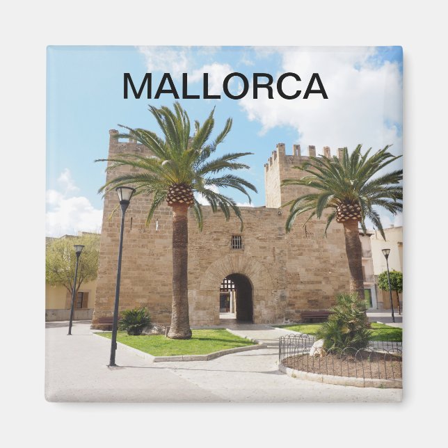 Imã imán ciudad fortificada de Alcudia en Mallorca (Frente)