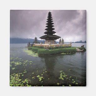 Imã Indonésia, Bali, Templo Ulun Danu.