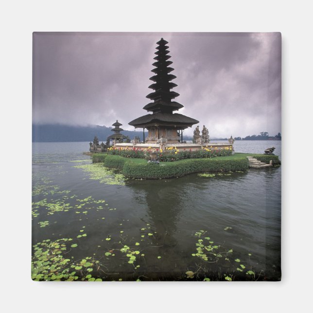 Imã Indonésia, Bali, Templo Ulun Danu. (Frente)