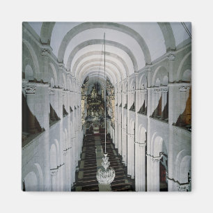 Imã Interior da catedral começada em 1078