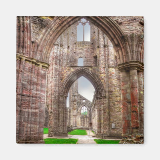 Imã Interior View of Ancian Tintern Abbey Wales, Reino