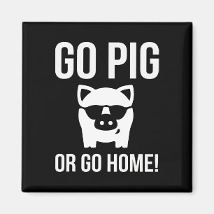 Imã Ir Para O Porco Ou Ir Para Casa Para O Barbecue De