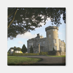 Imã Irlanda, a entrada lateral do Castelo Dromoland.