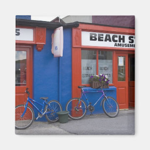 Imã Irlanda, Strandhill. Fachadas de lojas com bicicle