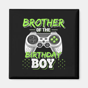 Imã Irmão Do Menino Do Aniversário Jogo De Vídeo Corre