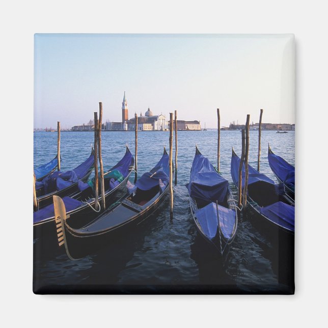 Imã Itália, Veneto, Veneza, Fileira de Gôndolas e San (Frente)