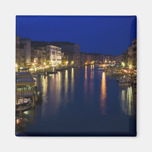 Imã Itália, Veneza, Visão Noturna ao longo do Grand 2 (Frente)