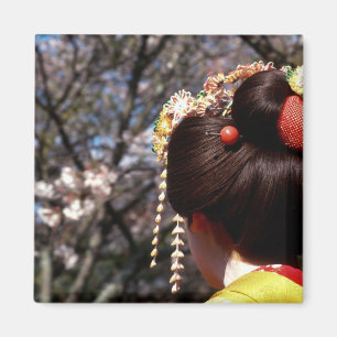 Imã Japão, Kyoto. Vista traseira aproximada da geisha