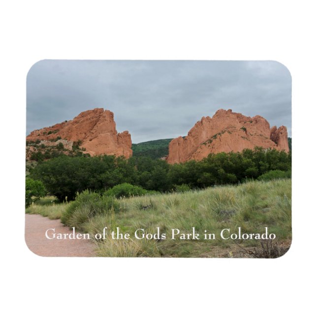 Ímã Jardim dos Monolitos dos Deuses ao Longo da Trilha (Horizontal)