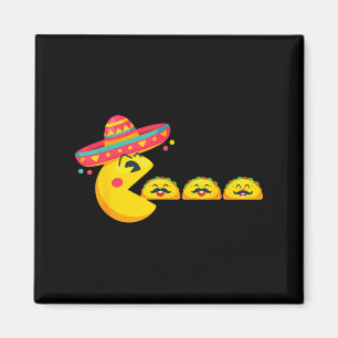 Imã Jogador comendo sombrero cinco de maio festa mexic