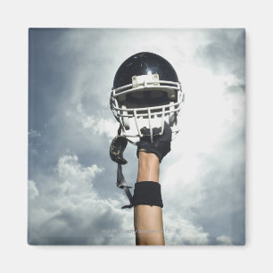 Imã Jogador de futebol que guardara o capacete no ar