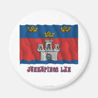 Imã Jönköpings län acenando bandeira com nome