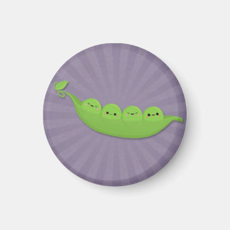 Imã Kawaii Peas em um Pod no Starburst Roxo