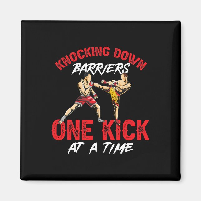 Imã Kickboxing Kickboxer Derrubando Barreiras Um Chute (Frente)