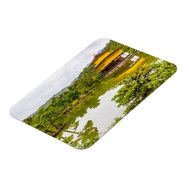 Ímã Kinkaku-ji Ou Pavilhão E Pond Do Ouro, Quioto (Left Side)