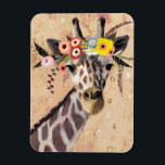 Ímã Klimt Giraffe | Coroa De Flores<br><div class="desc">Esta impressão apresenta uma girafa doce enfeitada em uma coroa de flores | Por Victoria Borges. ID da imagem: 128245GG</div>
