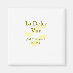 Imã La Dolce Vita casal amarelo Nome data glit