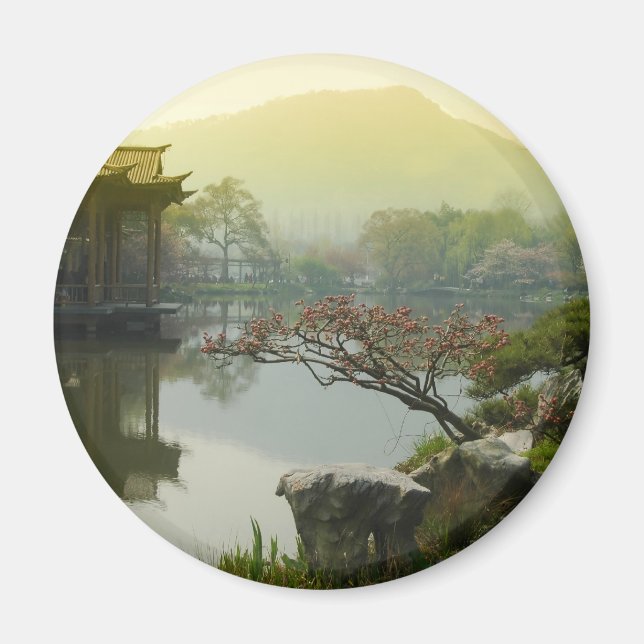 Imã lago oeste, China (Frente)