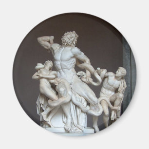 Imã Laocoön e sua estátua dos filhos no museu do