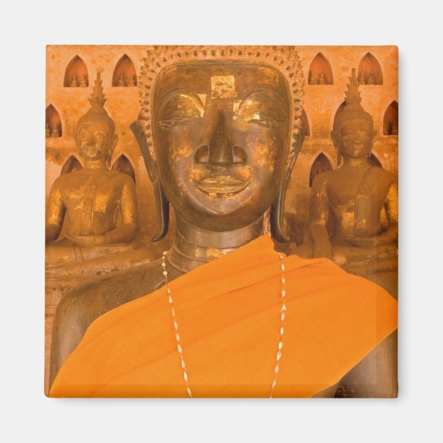Imã Laos, Vientiane, uma das 6840 imagens de Buda em (Frente)