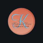 Imã Laranja Vermelho Única Chic<br><div class="desc">O chic único é fantástico,  fantástico,  caprichoso,  impulsivo,  caprichoso,  caprichoso,  peculiar e idiossincrático. Todas as imagens e trabalho de arte © Jesterful.</div>