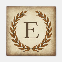 Laurel Wreath Aged Papyrus Monograma Inicial E