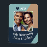 Ímã Lembrança de Foto do 45º Aniversário de Casamento<br><div class="desc">Este ímã personalizado é a maneira perfeita de celebrar seu marco de casamento com sua foto personalizada favorita para uma lembrança atemporal para os anos vindouros.</div>