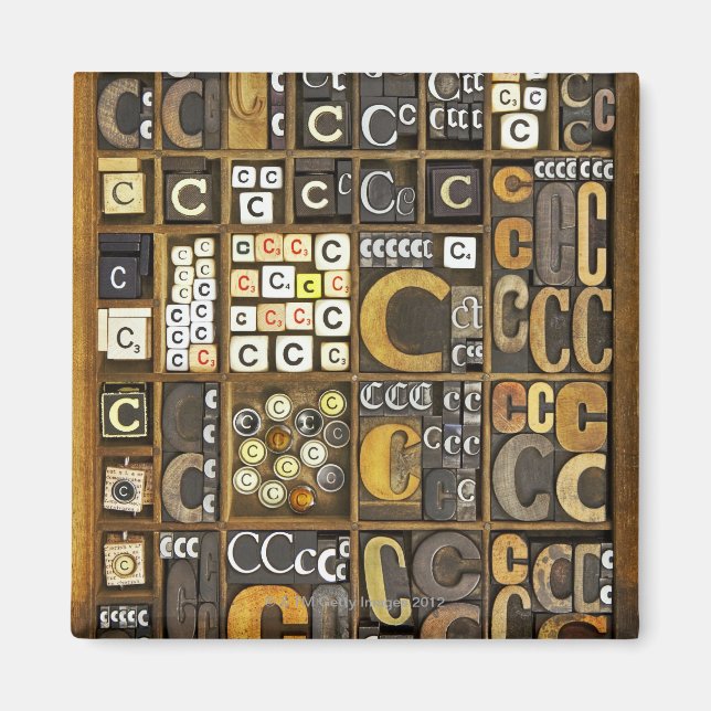 Imã Letra C (Frente)